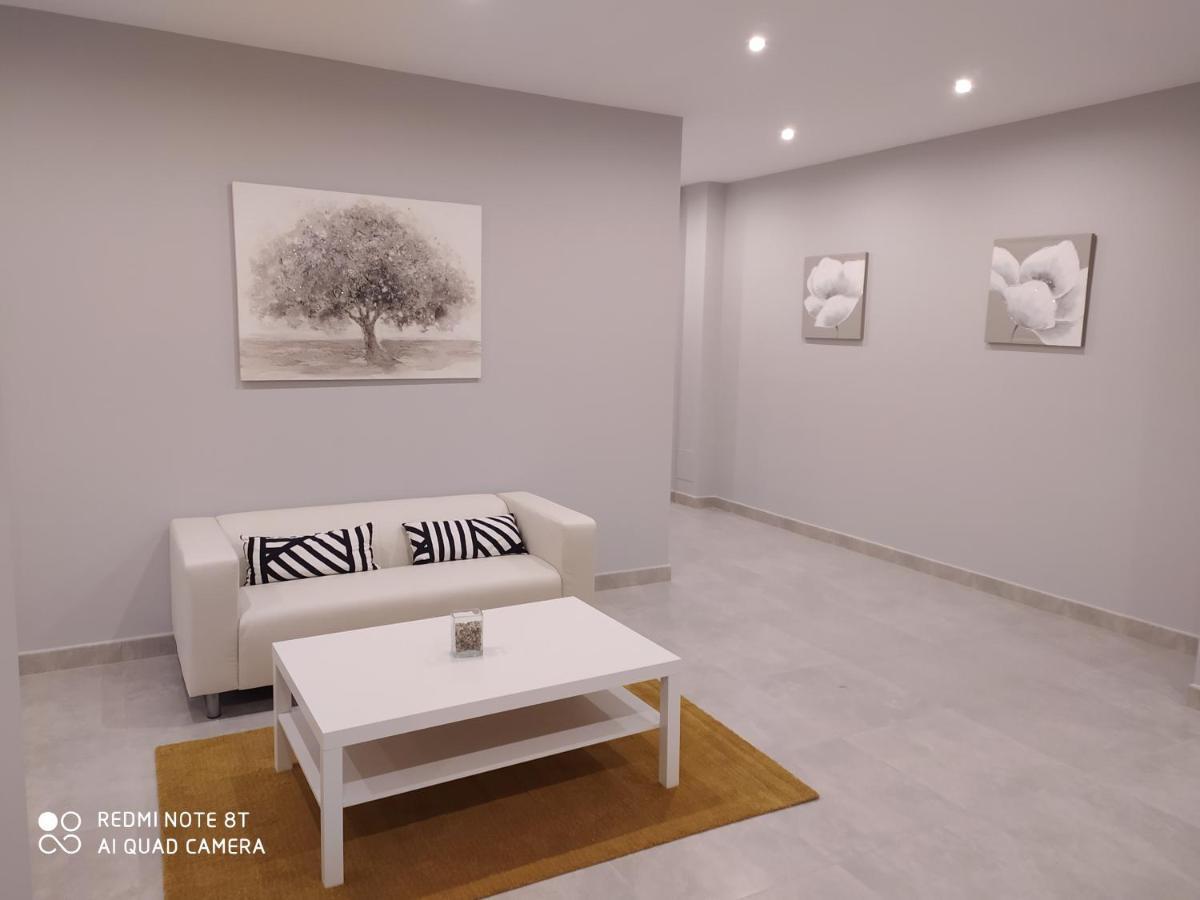 Hostal La Taurina Santa Olalla  ภายนอก รูปภาพ